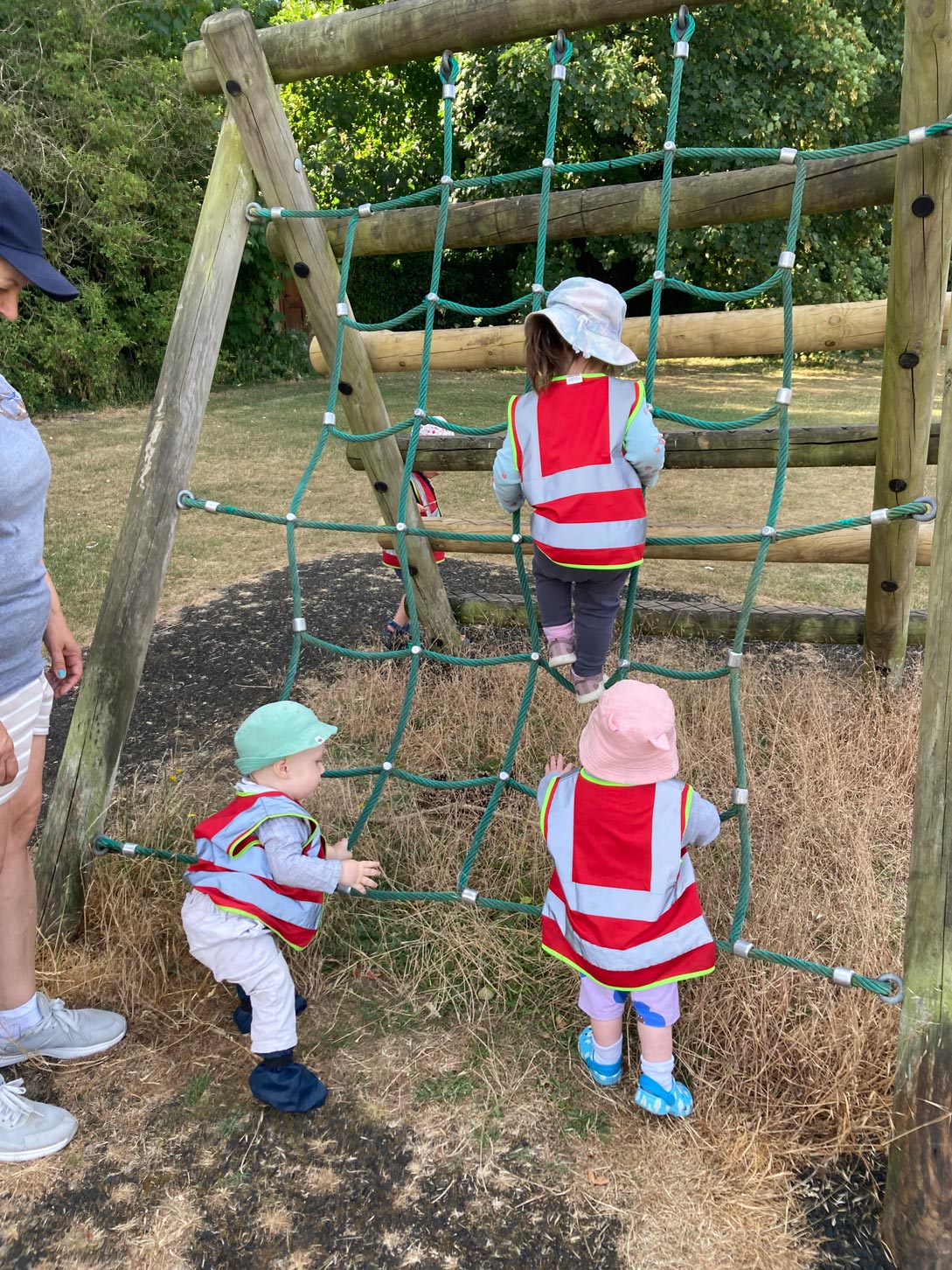 Playground climbing rope net